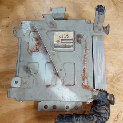 ECU NISSAN MAXIMA 1997 3.0L automatico y INFINITI I30 1997 automatico ECU ECM A18-F56 E0P-